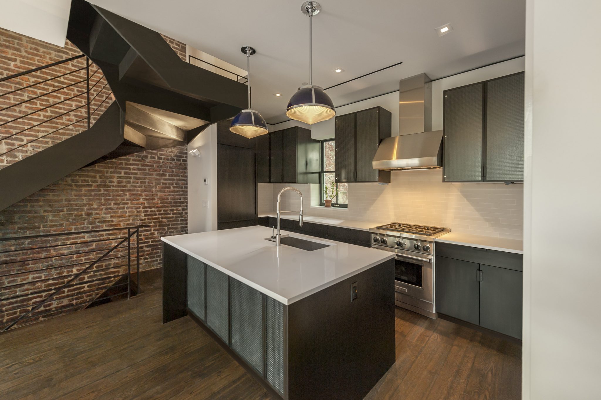 齐弗广场镇屋室内设计-8