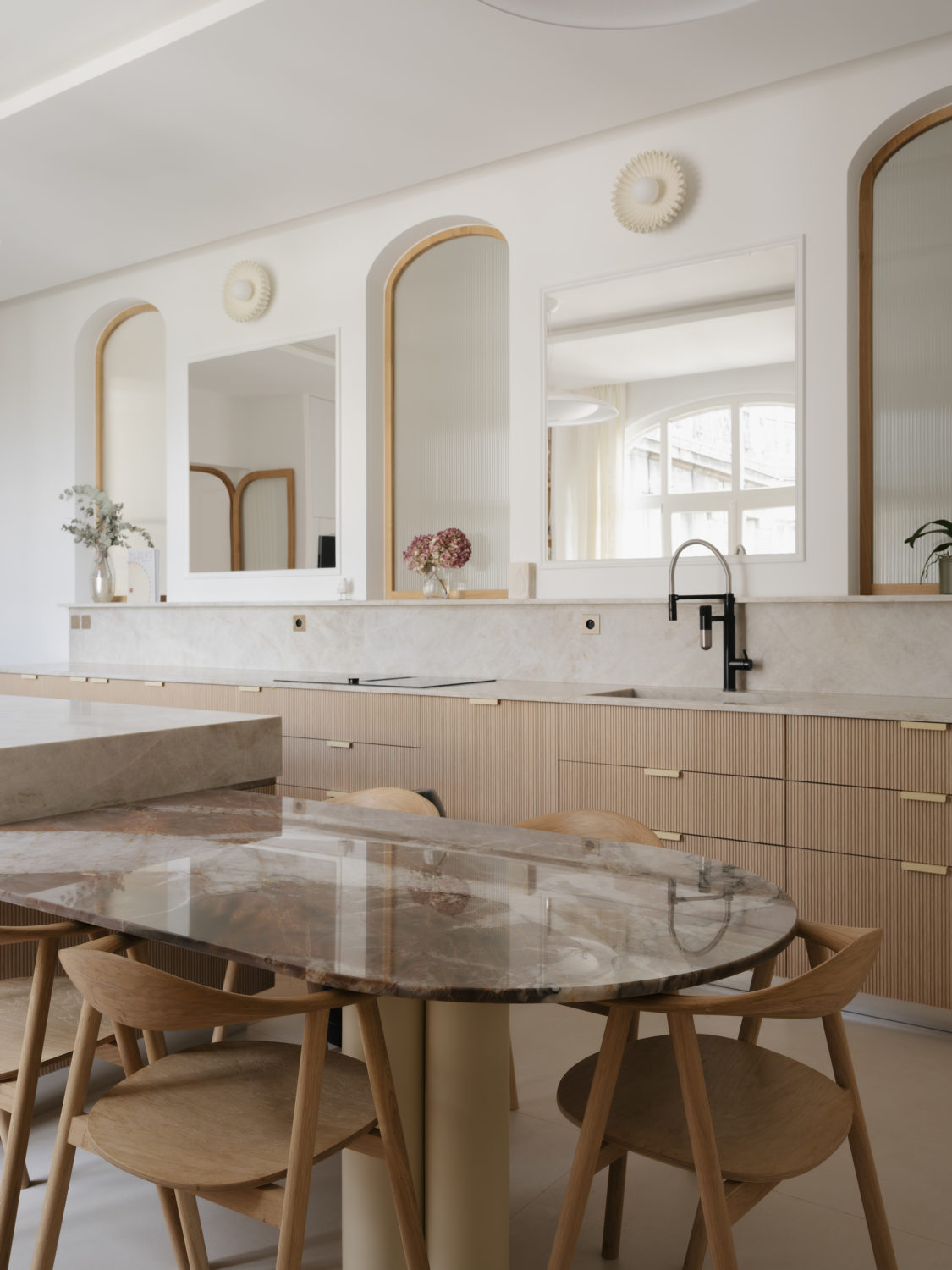 Luxe, calme et volupté 300m², Victor Hugo…Comment créer un havre de paix en plein Paris – Bän Architecture-12