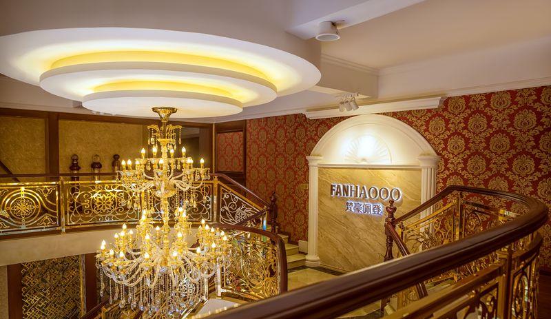 梵豪佩登栏杆高端定制中心-25