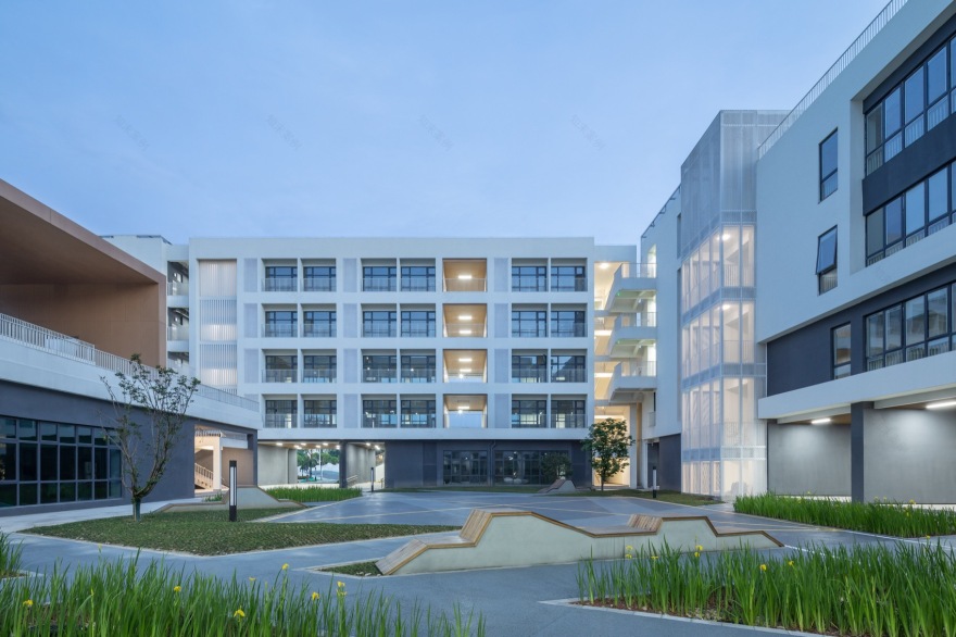 无锡和畅实验中学 / c+d设计中心-33