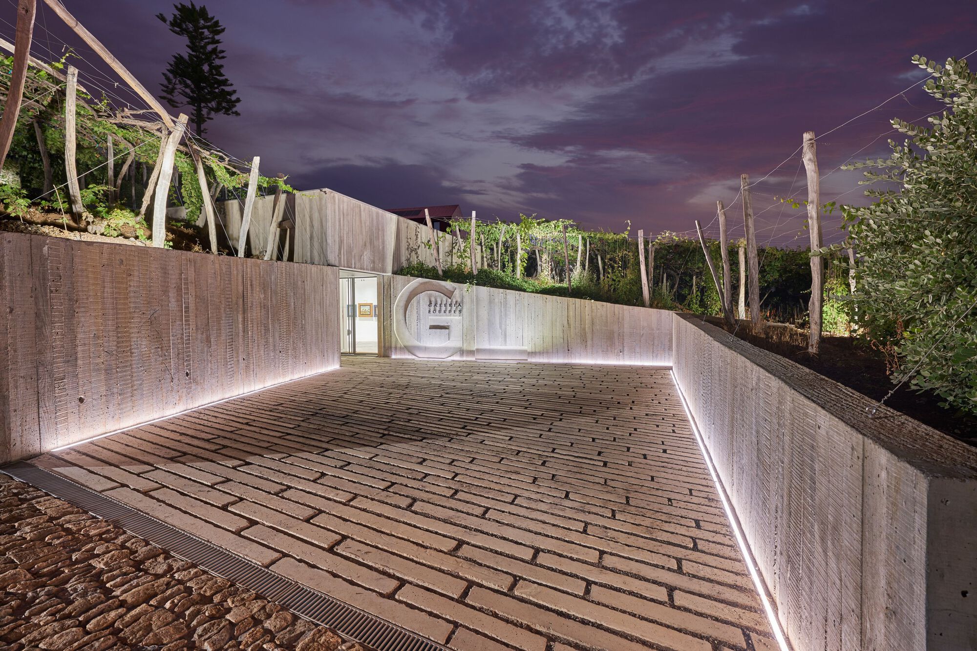 卢尔德画廊丨葡萄牙丨João Costa Nóbrega,Arquitecto-31