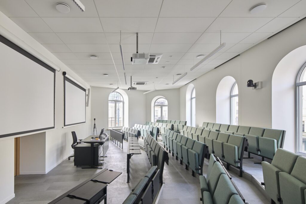 ISM管理与经济大学入驻维尔纽斯中央邮局改造项目丨立陶宛维尔纽斯丨Aurimas Sasnauskas等建筑师团队-22