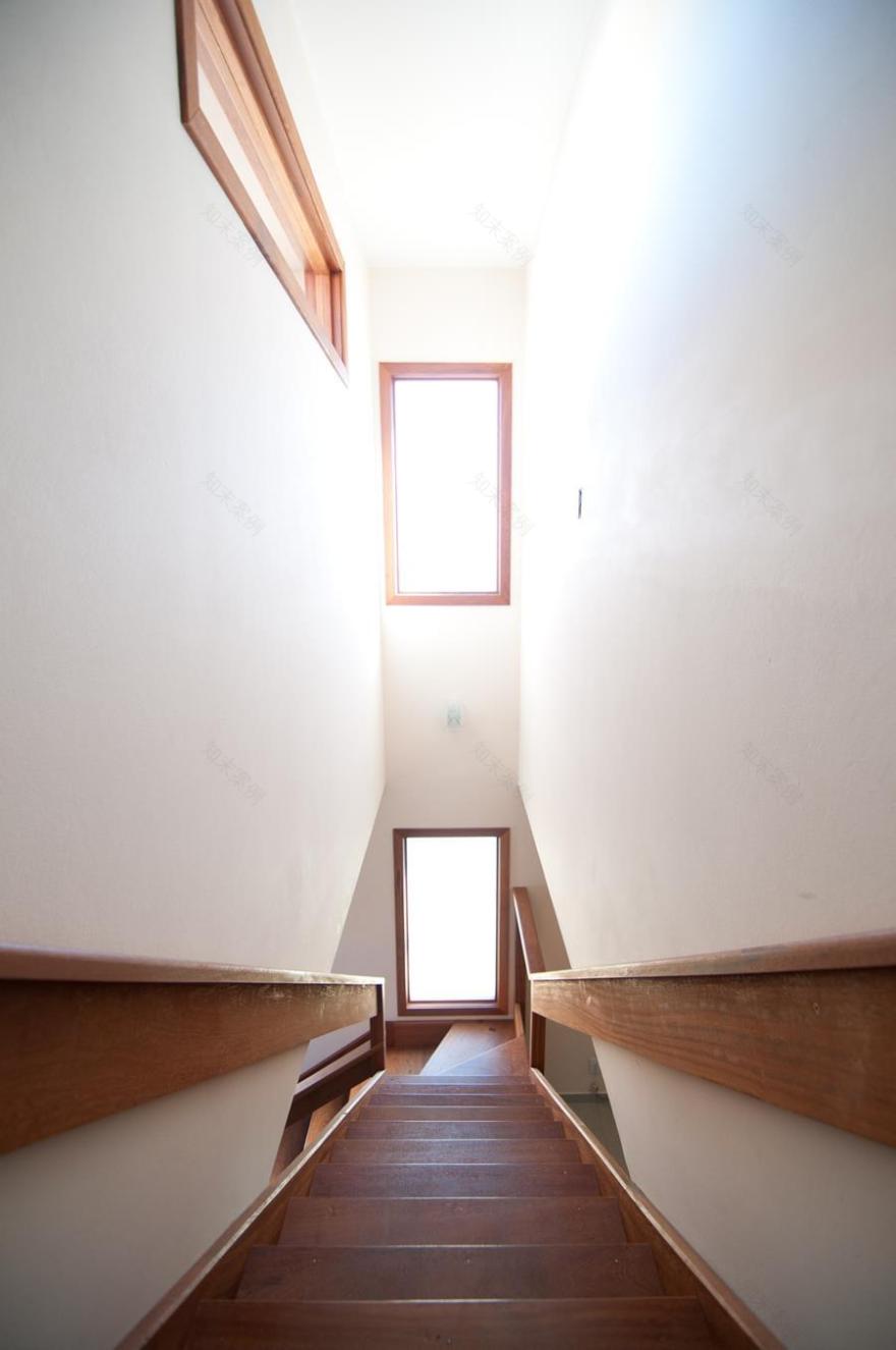 巴西 F&A 住宅 | 现代简约的太阳能绿色设计-6