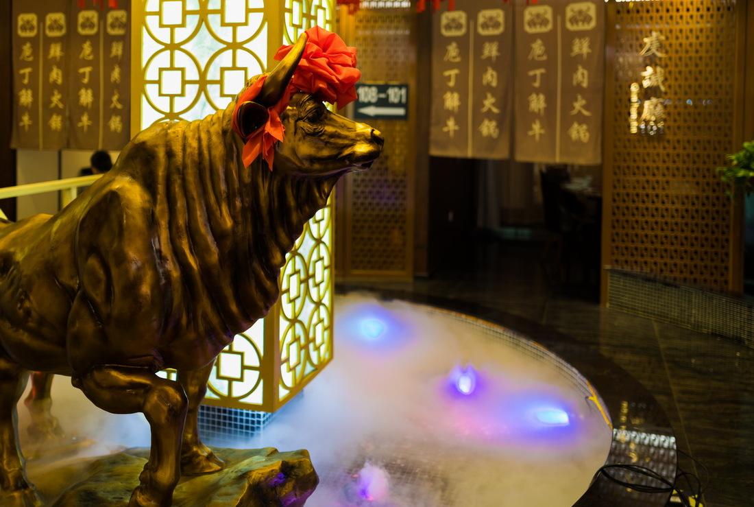 庖丁解牛全季火锅城,诠释鲜美与艺术的完美结合-8