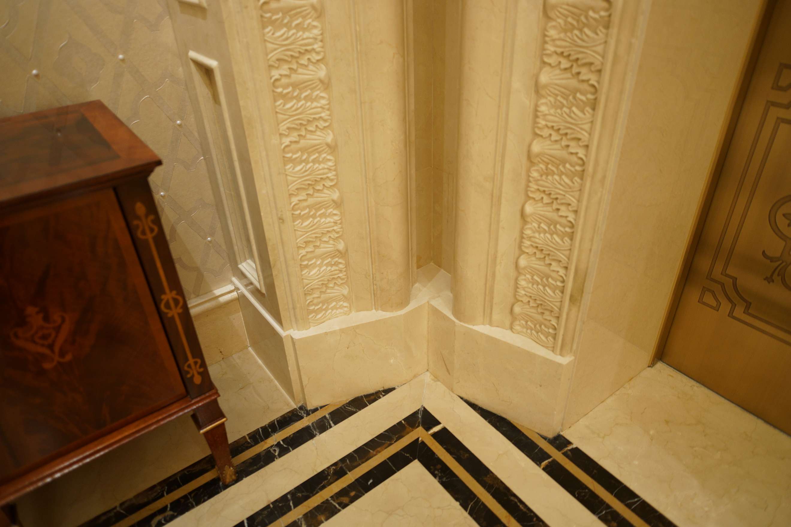 大连城堡酒店大堂区域照片-2-39