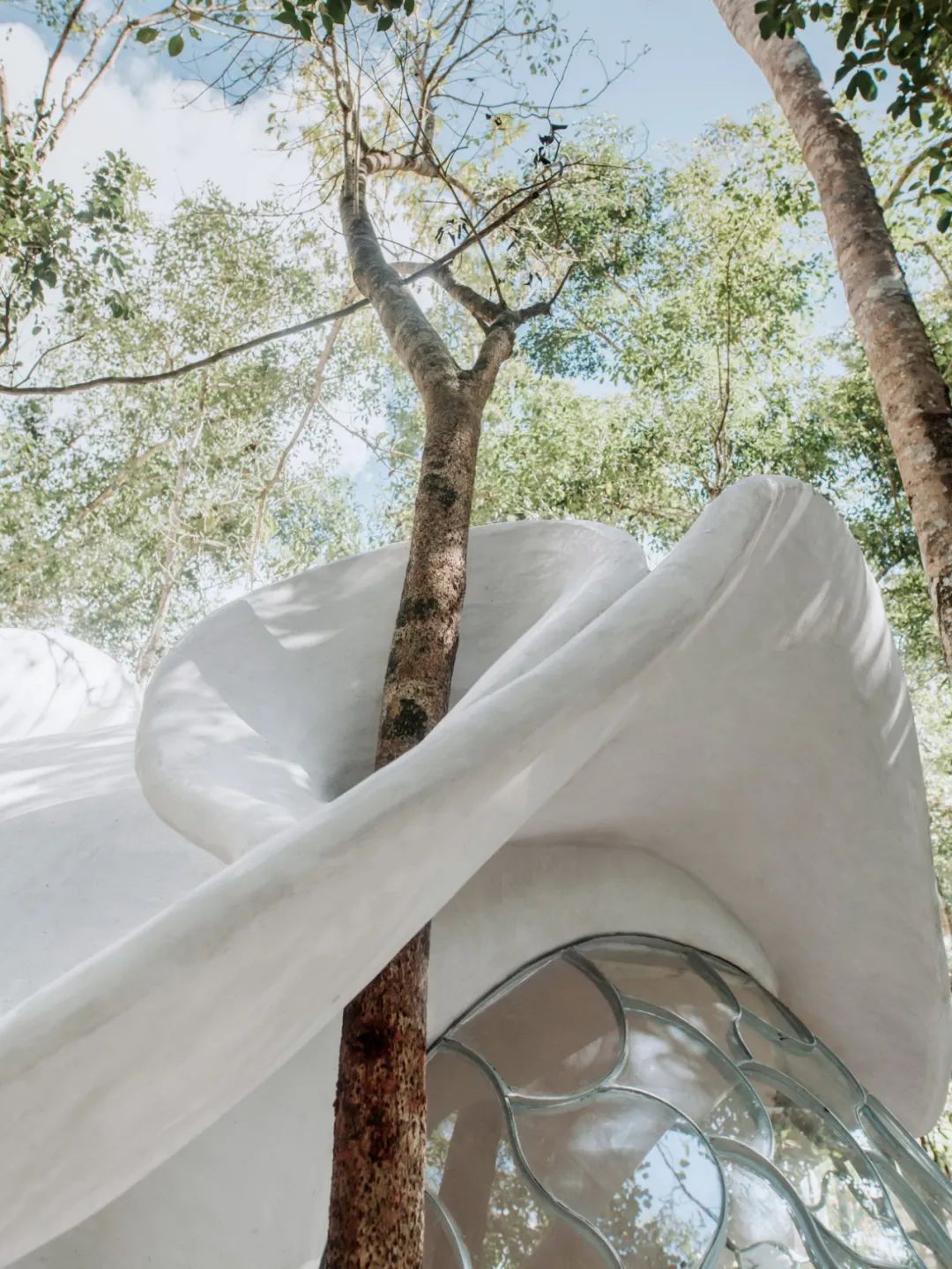 “昆虫翼”办公室 Fab Lab丨墨西哥丨Roth Architecture-11