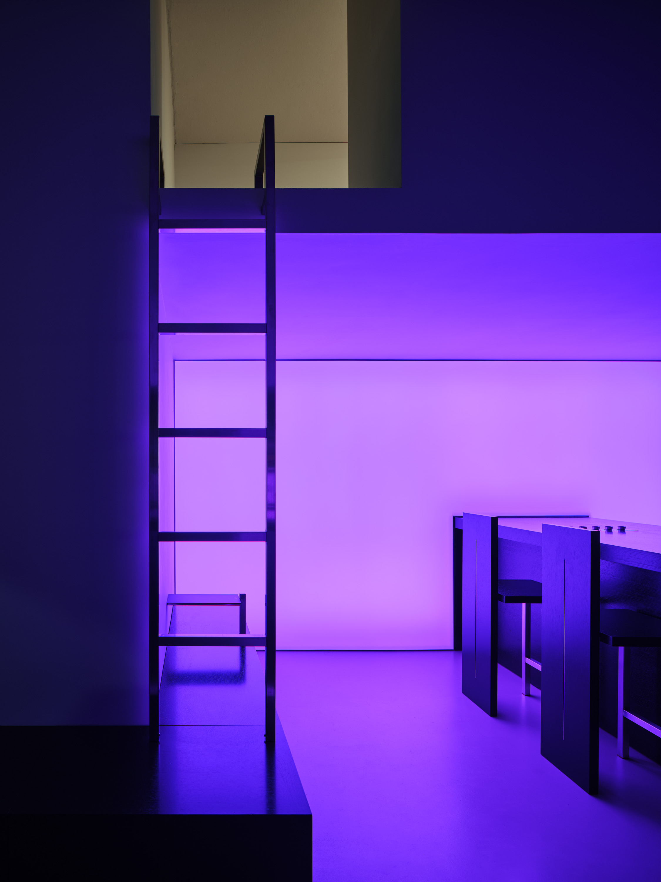 斯堪的纳维亚风格 | 点亮 10 平米空间的魔法设计-12