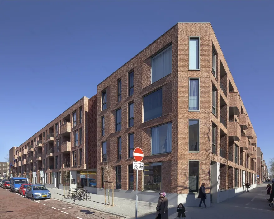 荷兰 Rotterdam 社区新型公寓和联排别墅丨荷兰鹿特丹丨DP6 建筑工作室-6