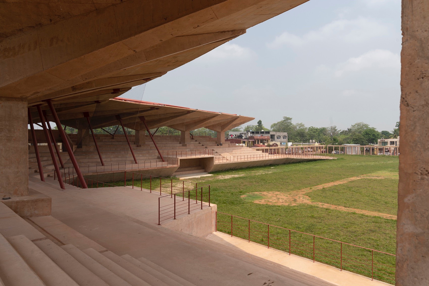 Manuel Vargas Izquierdo棒球场与体育中心，墨西哥 / CCA-37