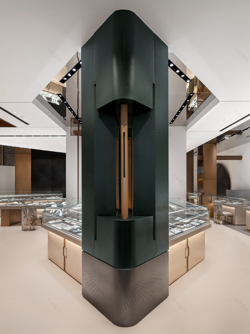 凤栖江南·杭州老凤祥旗舰店丨中国杭州丨DPD-20