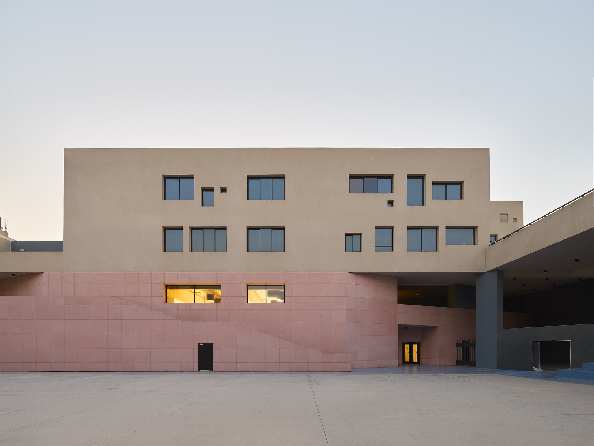 巴格达国际社区学校丨Studio Muduni-30