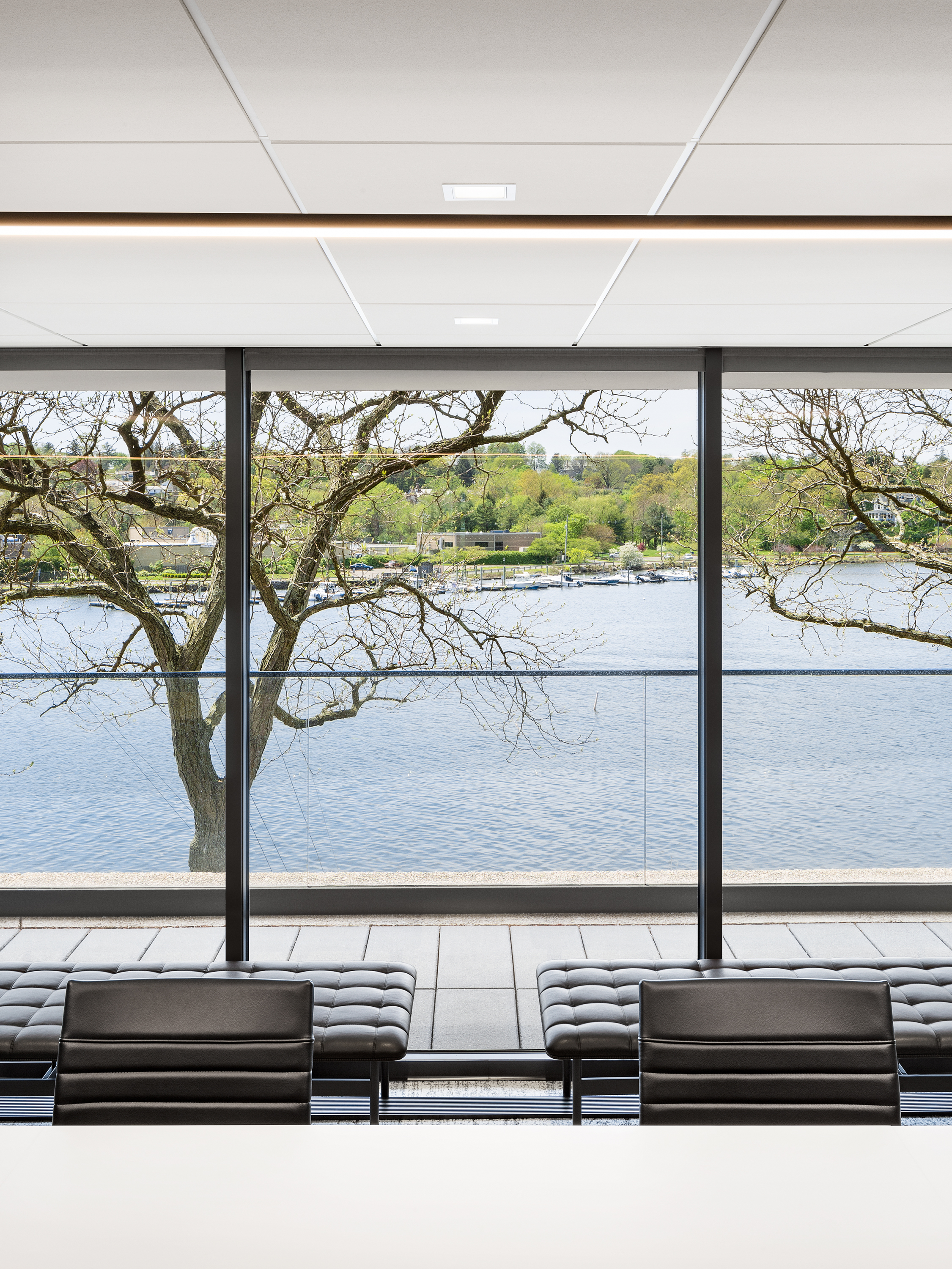 鹰点丨美国丨MKDA-14