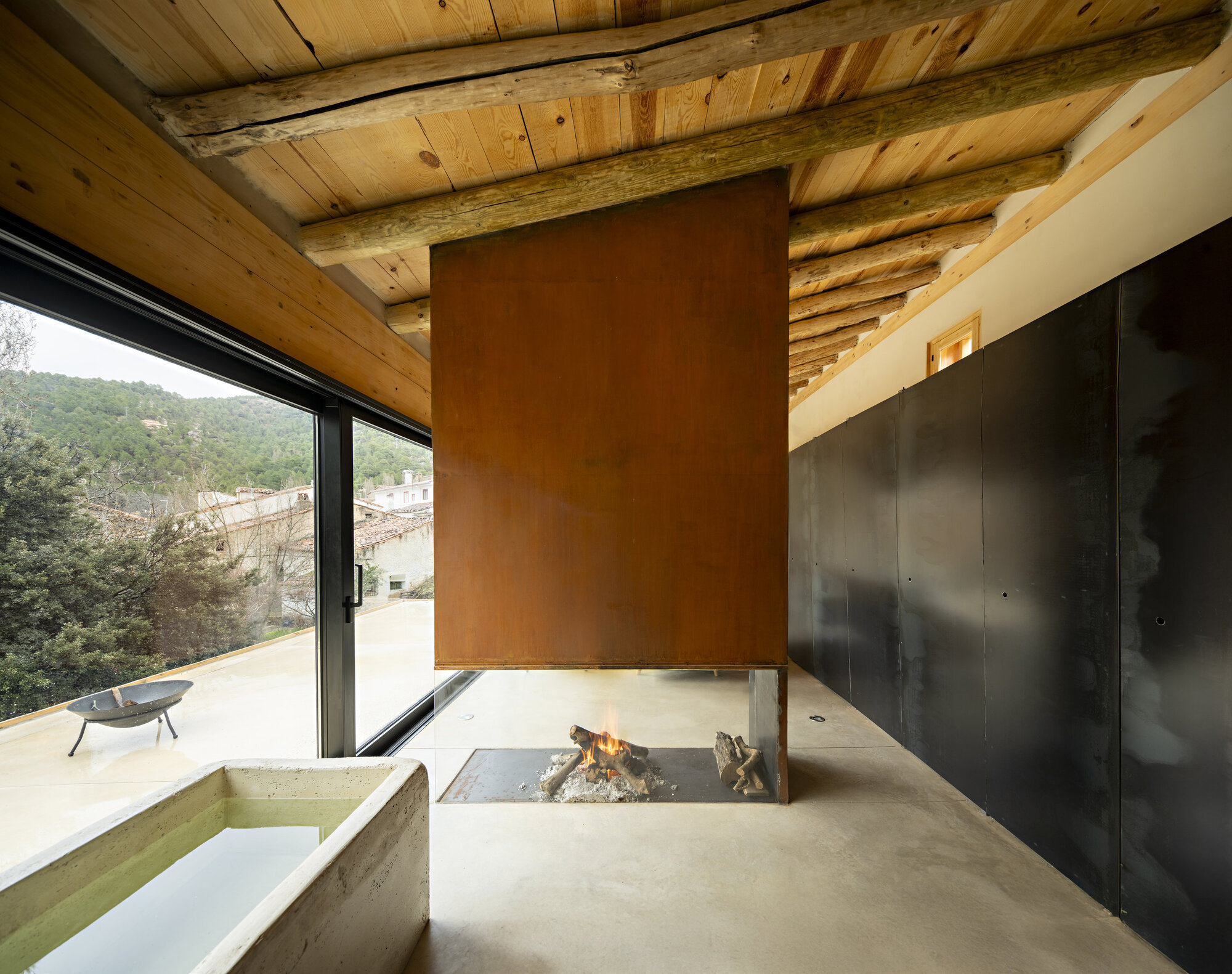 Experimental Shelter in the Sierra de Segura / SANTZO arquitectos-31