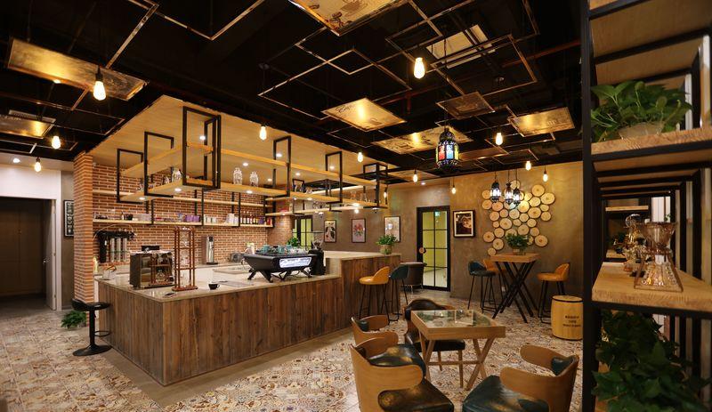 乔宣咖啡 | 工业复古风格的迷你学习空间-17