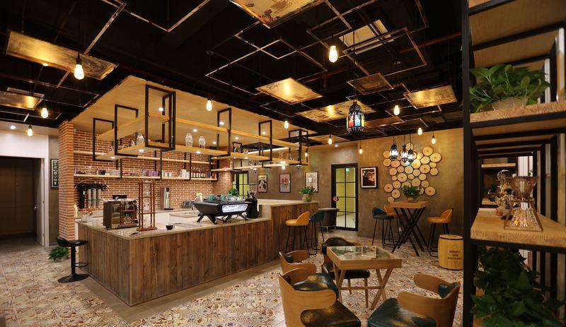 乔宣咖啡 | 工业复古风格的迷你学习空间-17