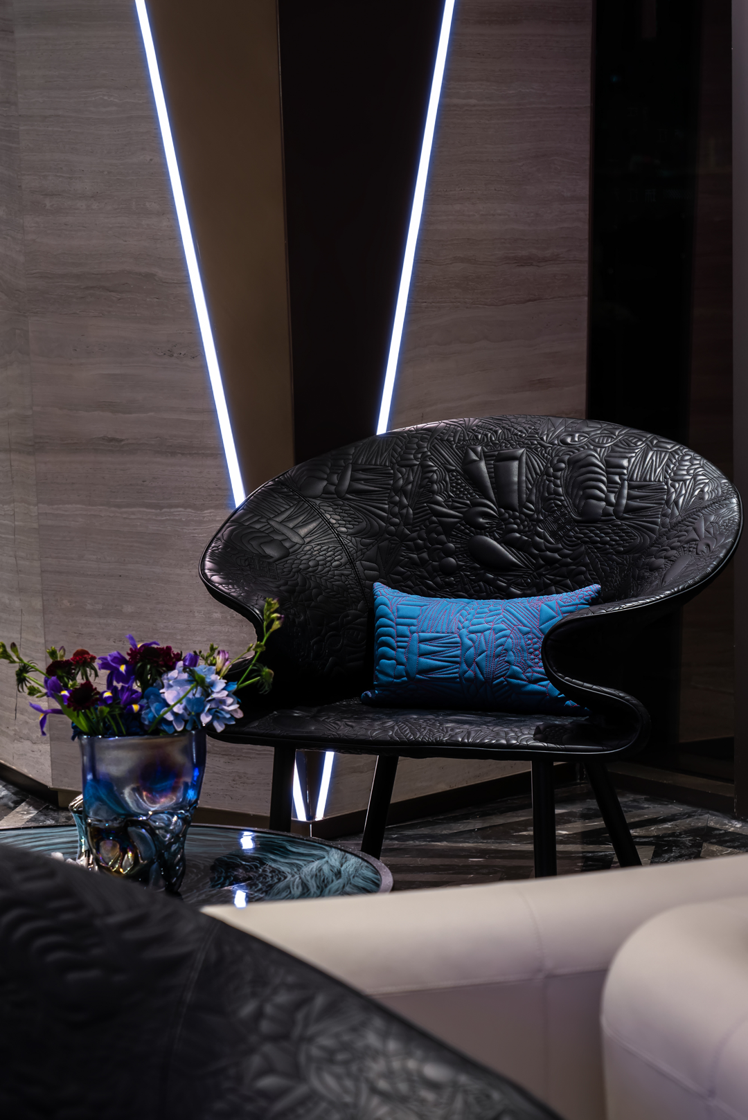 广州珠江天郦售楼中心丨中国广州丨安奥拉设计（ANAURA）-26