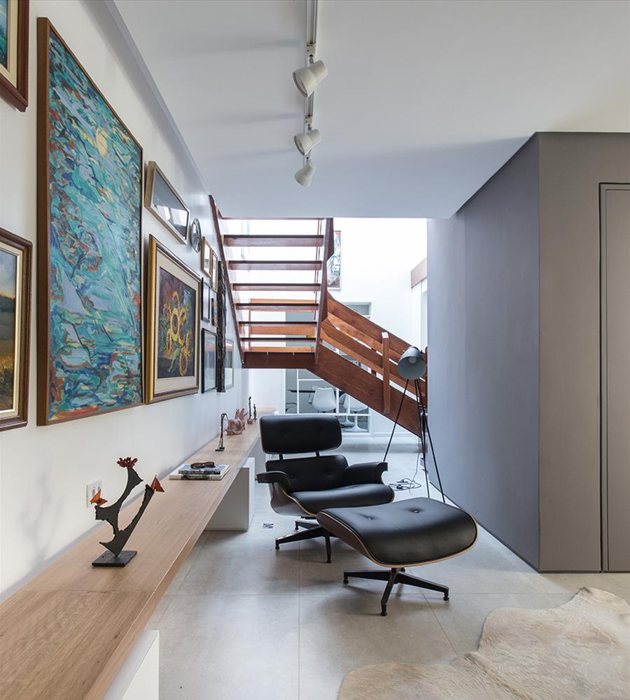 巴西 Casa Florêncio 住宅改造，极简风格与木质元素的完美结合-9