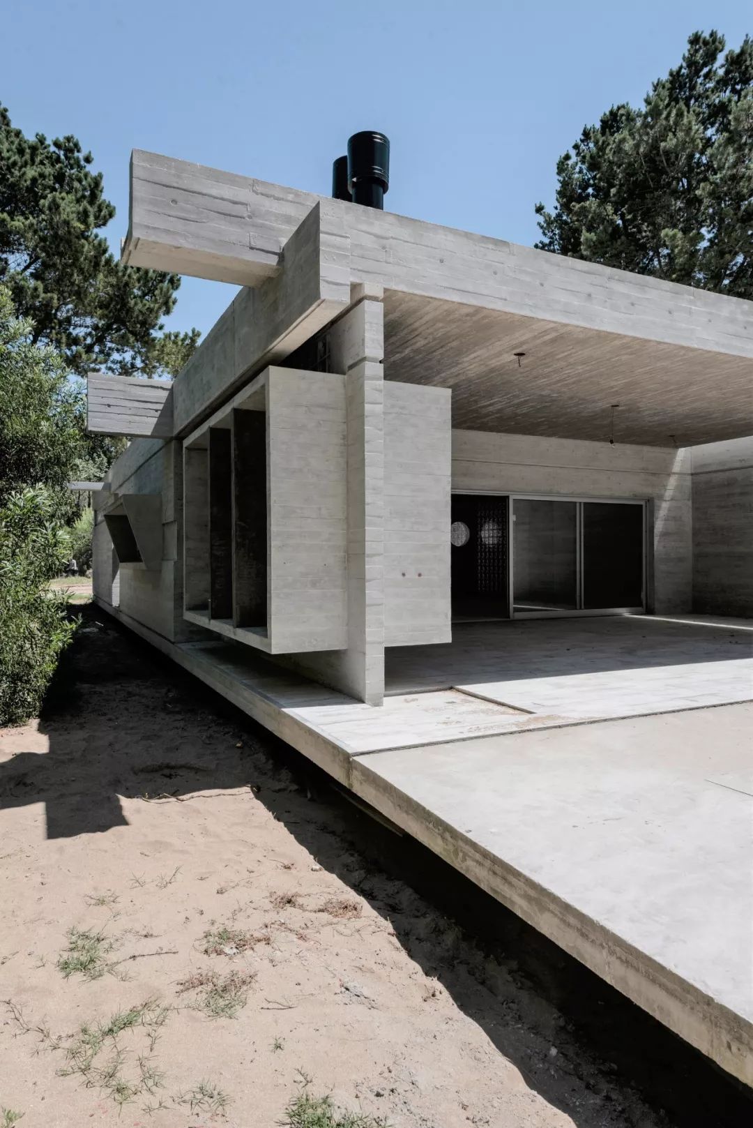 Galera 建筑工作室 | 光、空间与形式的平衡探索-8