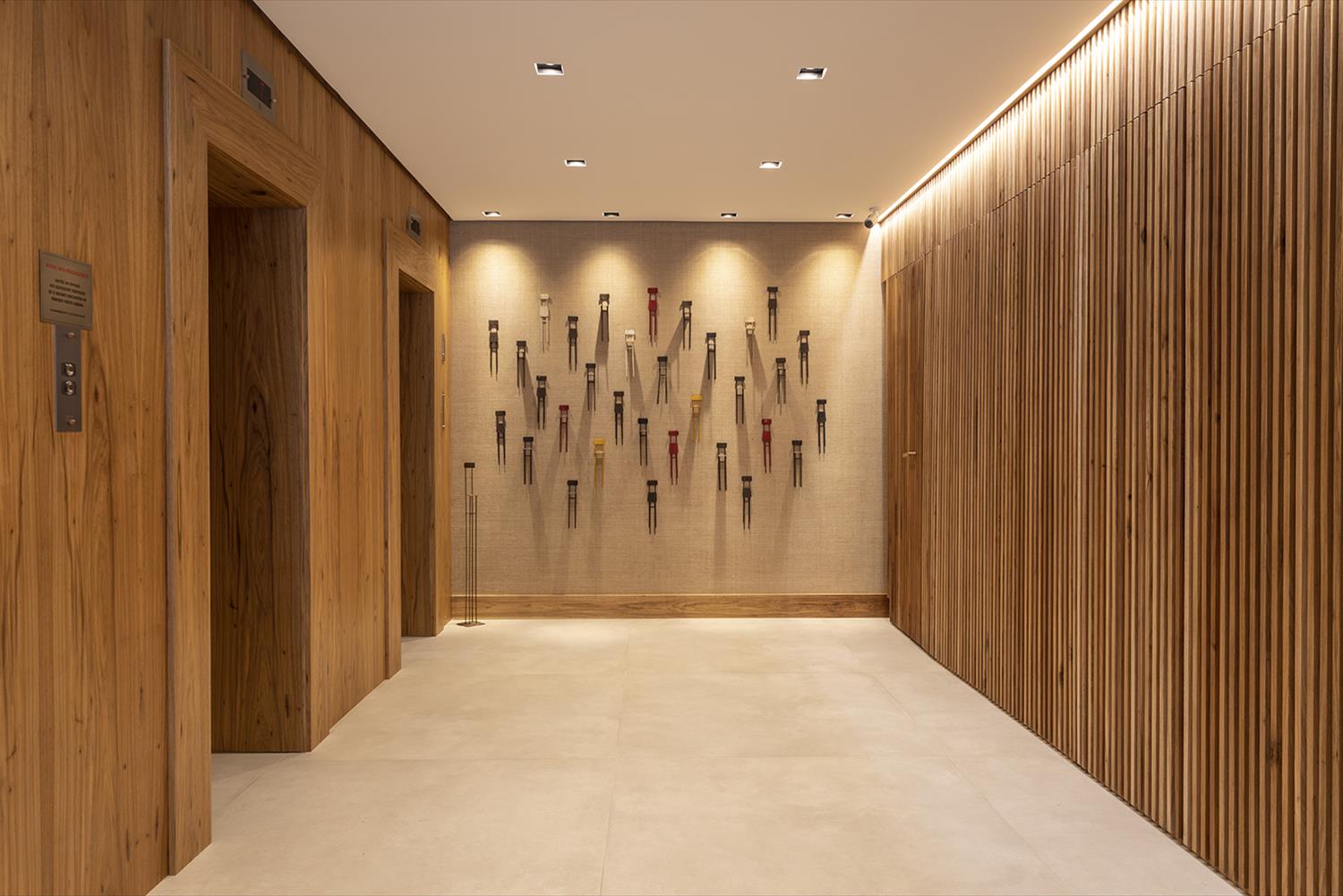 工作 家 伊泰姆-10