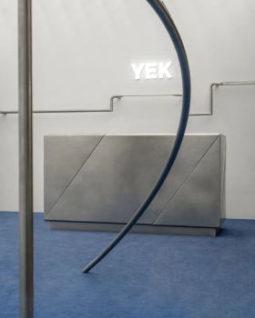 YEK上海限时概念店 | 斜杠游乐场丨中国上海丨say architects