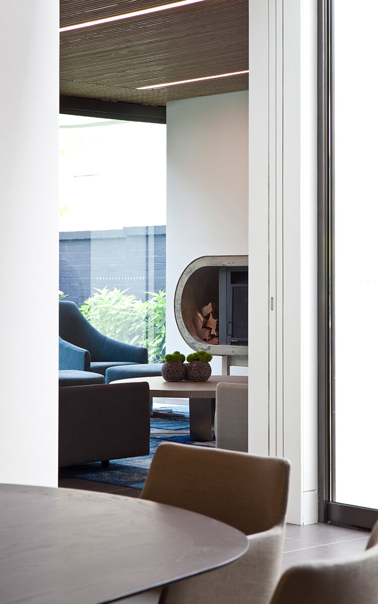 BUTTERFLY HOUSE Stafford Architecture-3