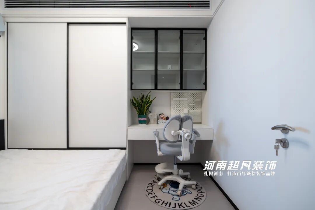 完工首发丨金水区美盛教育港湾，110平黑白灰极简风，色彩纯粹层次丰富-175