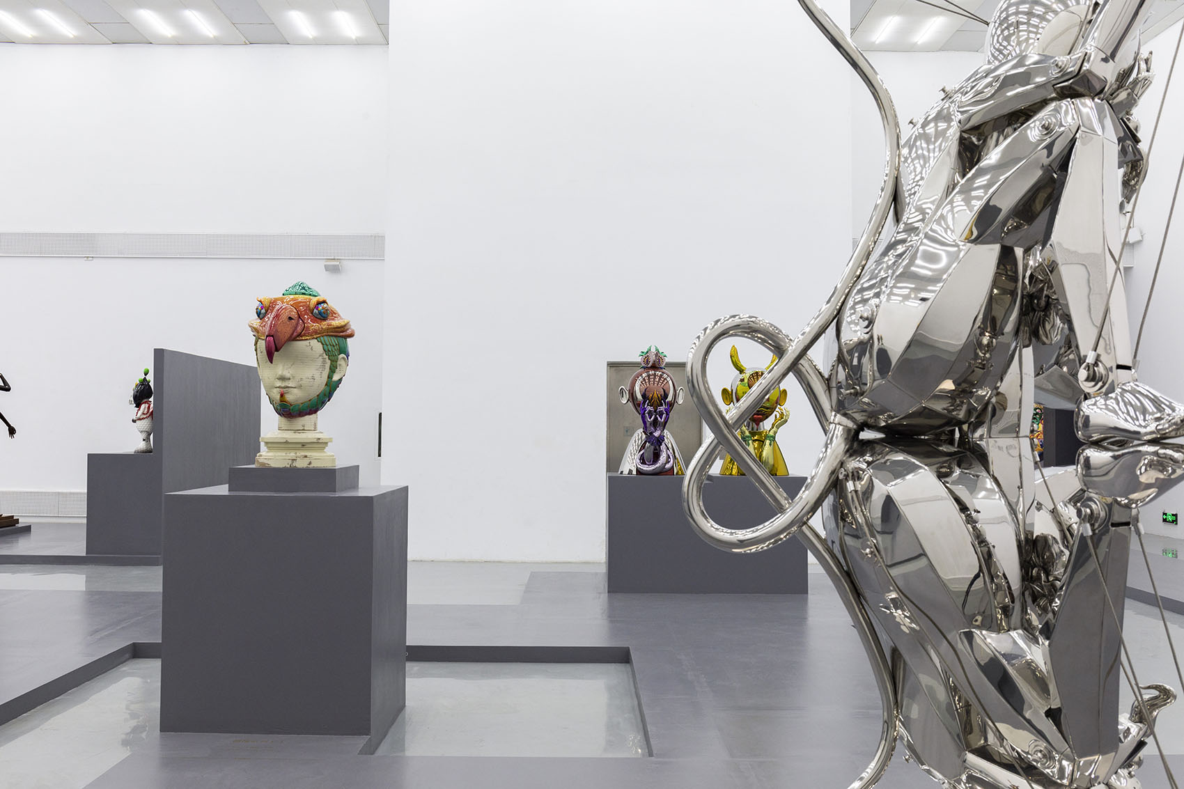 「变相·王国建艺术展」展览设计丨中国北京丨燕尾设计室-7