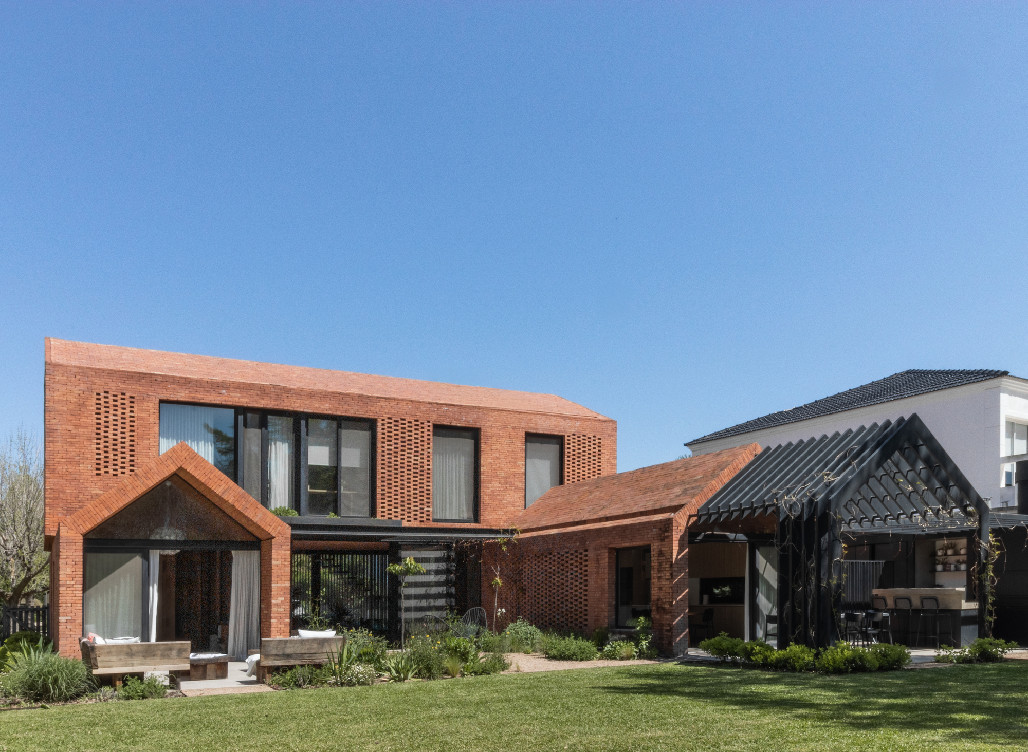 House CM / AtelierM + Nicolas Krause-34