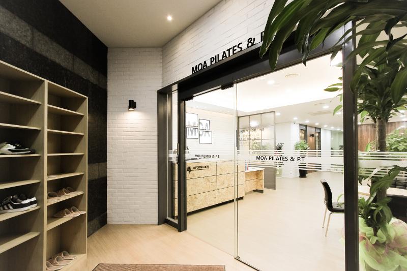 温馨简约，156 平米美式儿童瑜伽中心设计-18