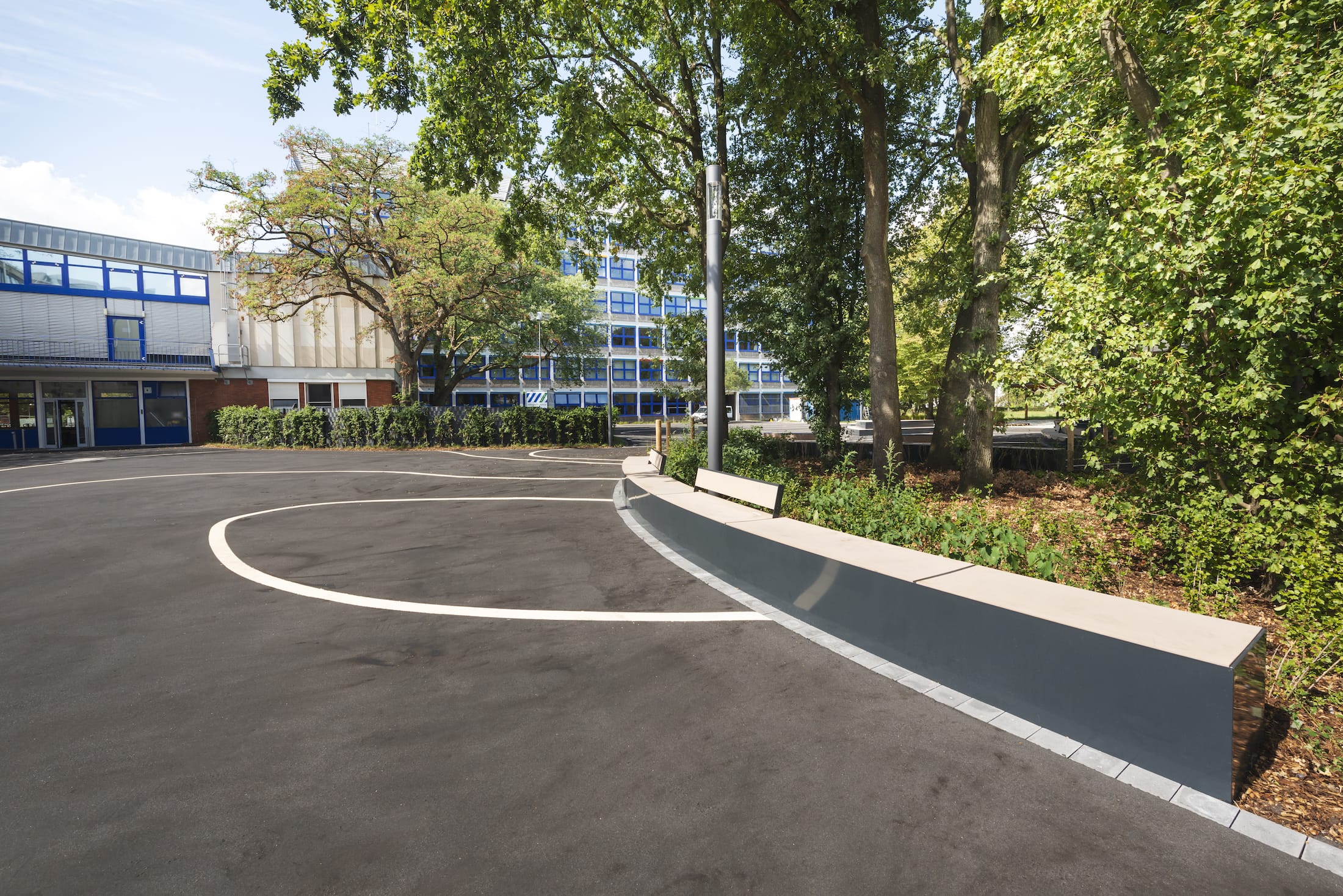 德国杜塞尔多夫,校园广场改造-12