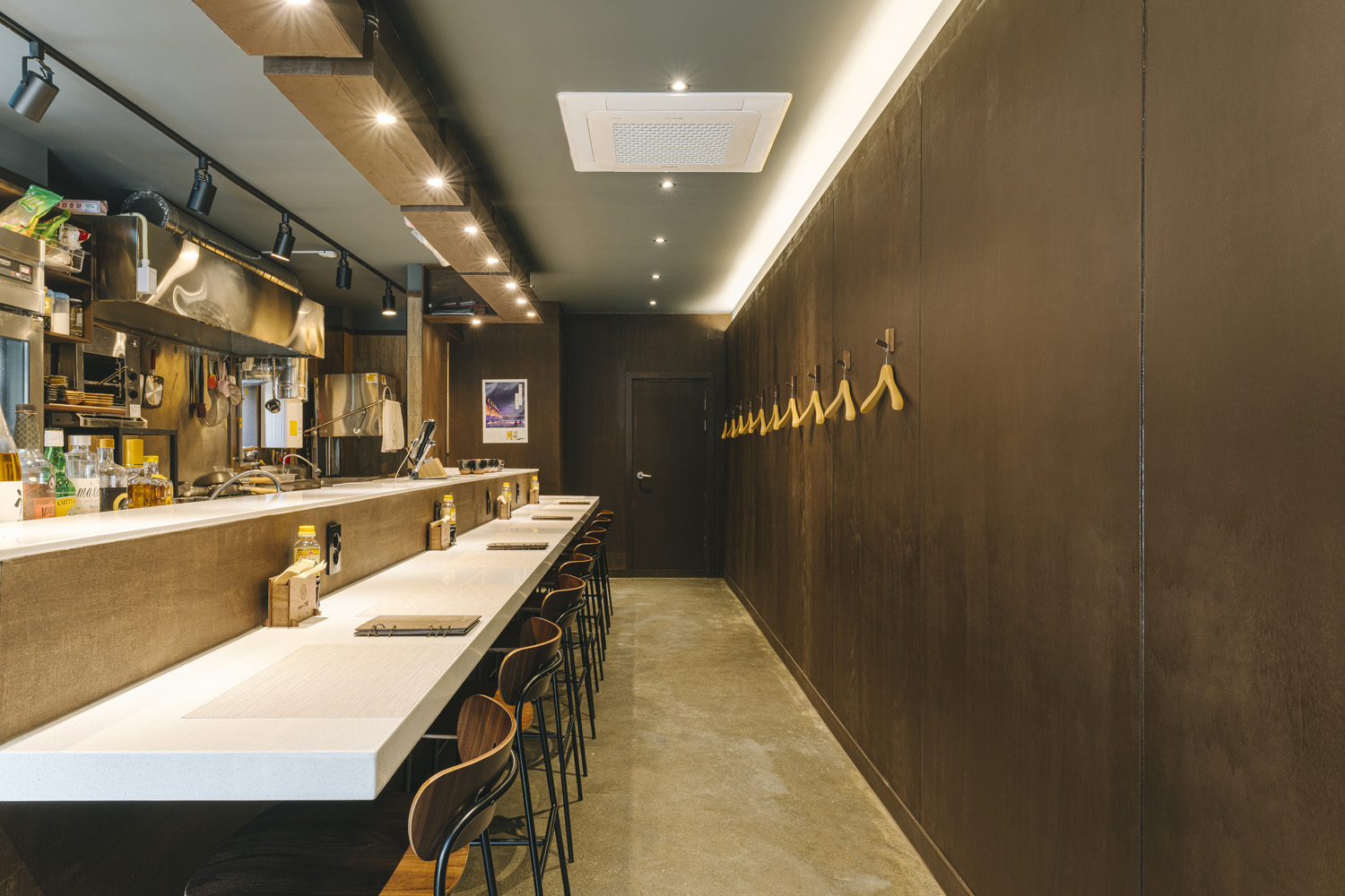 13 坪雅居，尽显黑金奢华之美-7