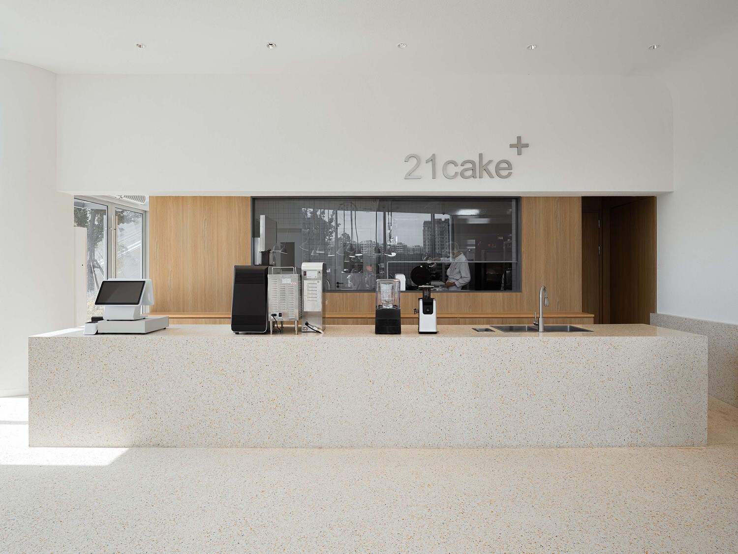 五光十色,诱人的现代烘焙店设计-77