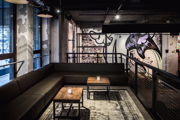 荷兰阿姆斯特丹De Bajes街头艺术餐厅  Sven Toering-Matthijs Kanis-9