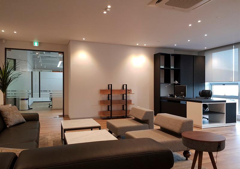 简约现代风 K&P Office 空间设计-4