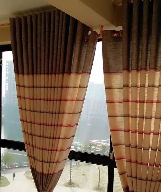 横梁户型窗帘设计解决方案丨网络-27