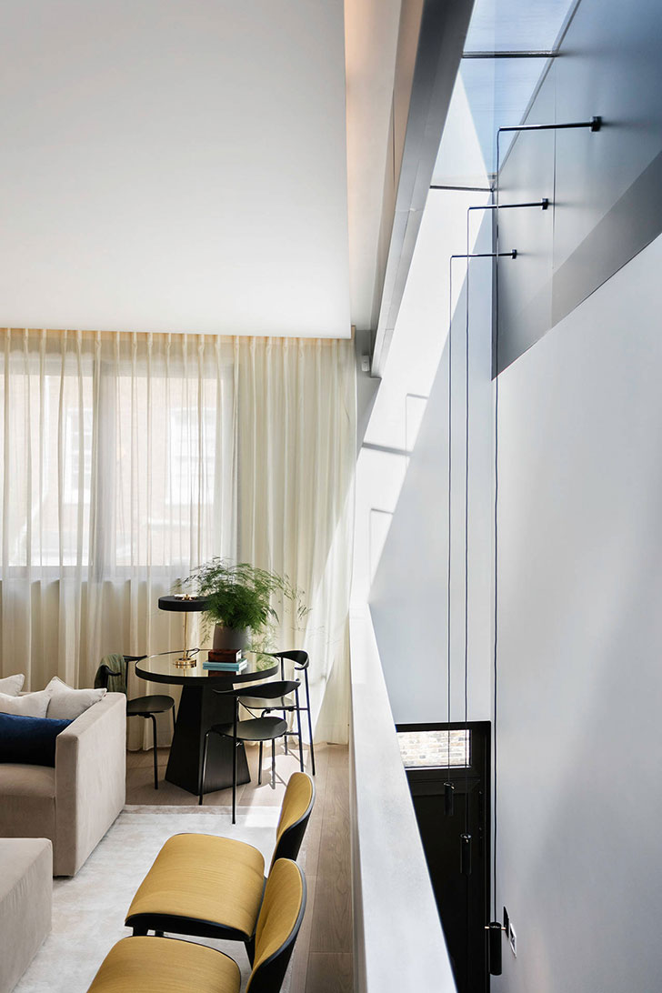 伦敦现代简约风格联排别墅-3