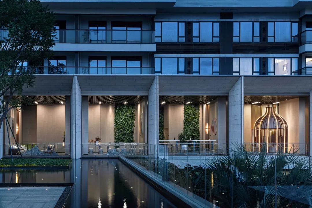 《爱丽丝梦游仙境》 | 奇幻梦境的儿童共享空间-10