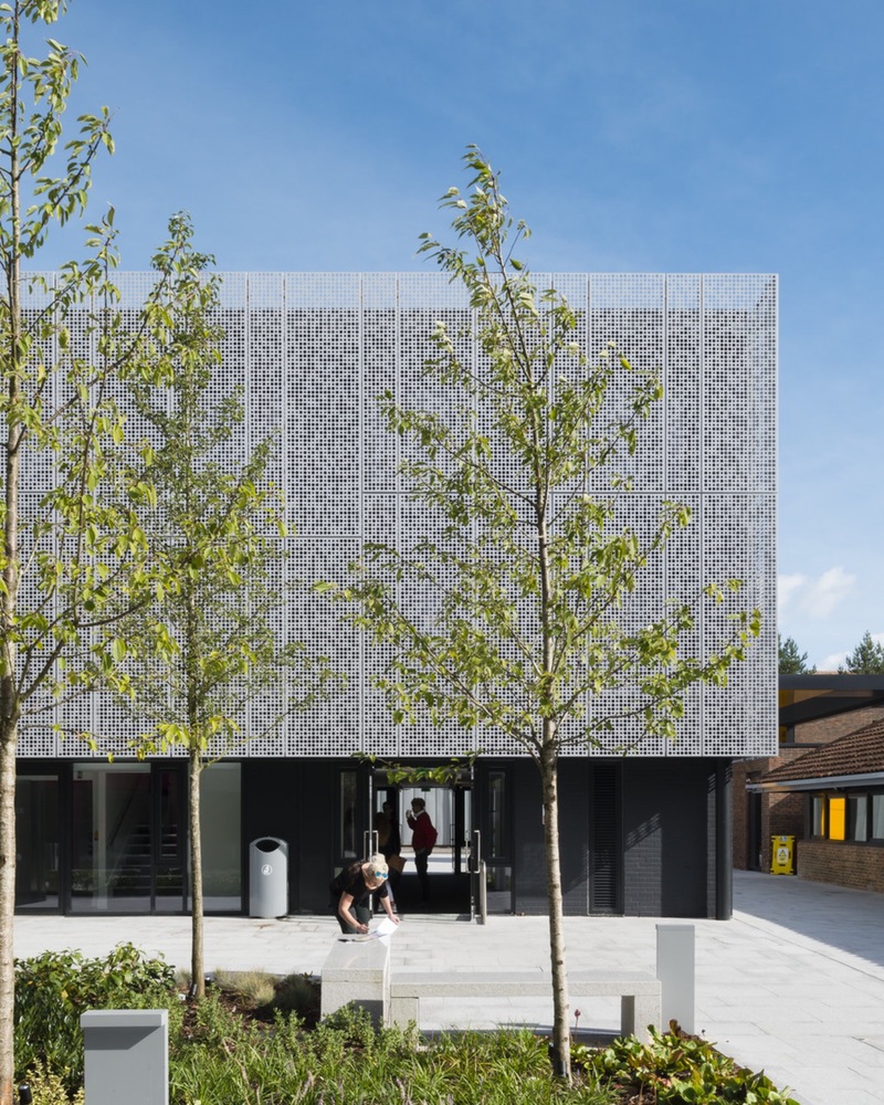 AUB Design Studios and Workshops  Design Engine Architects-54