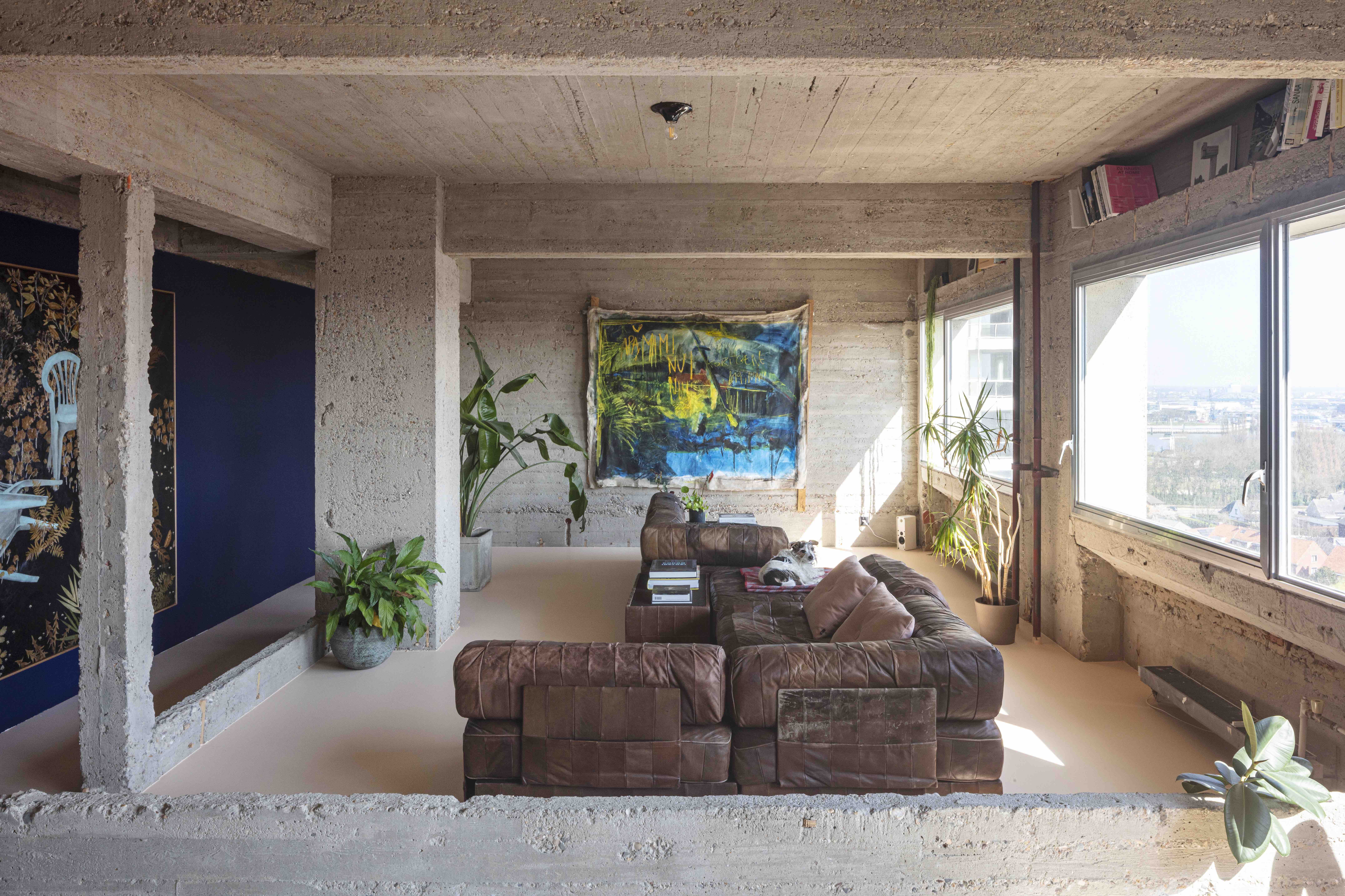 混凝土之美 | 设计师 Bram Van Cauter 的公寓设计-0