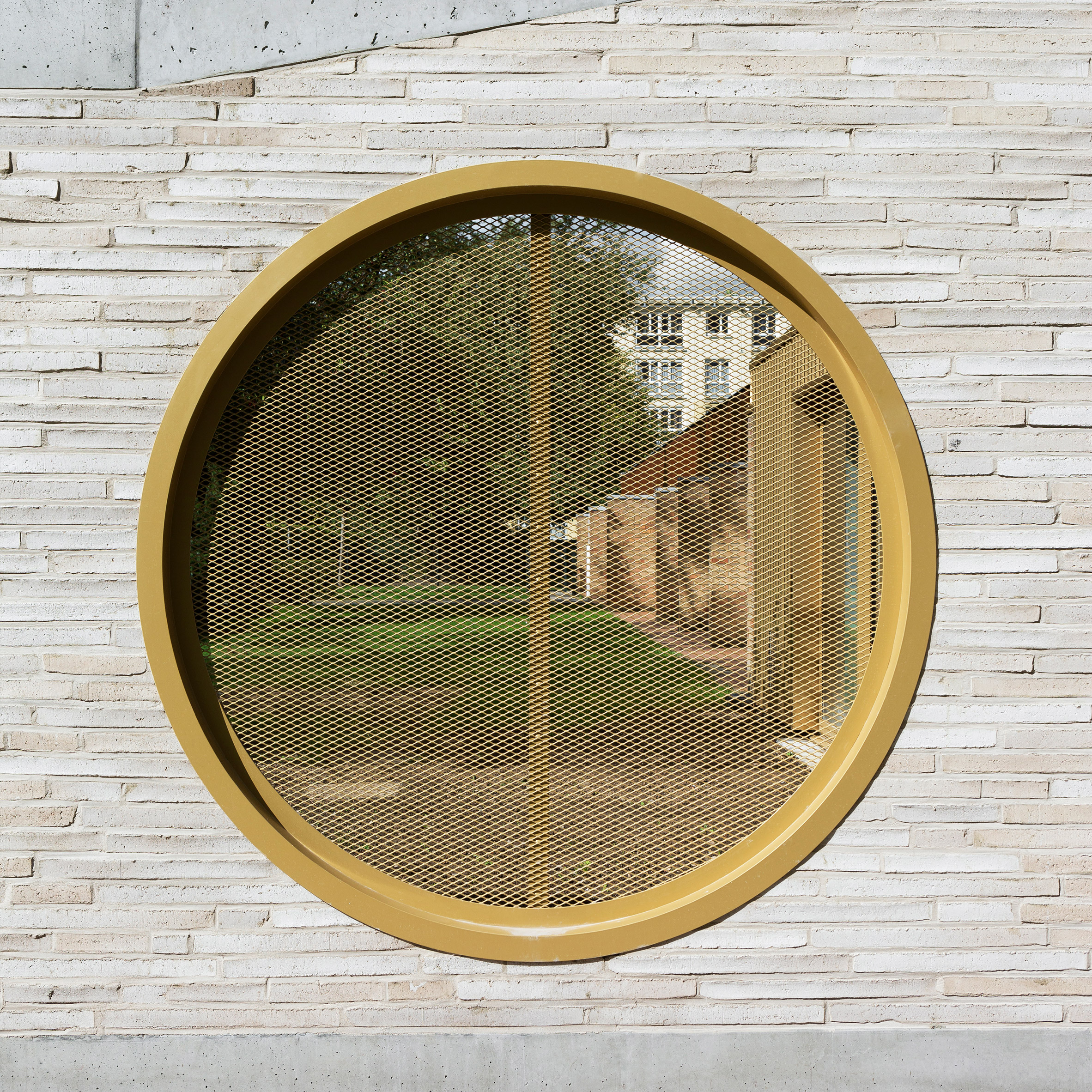 10 buildings with unusual windows that steal the limelight-22