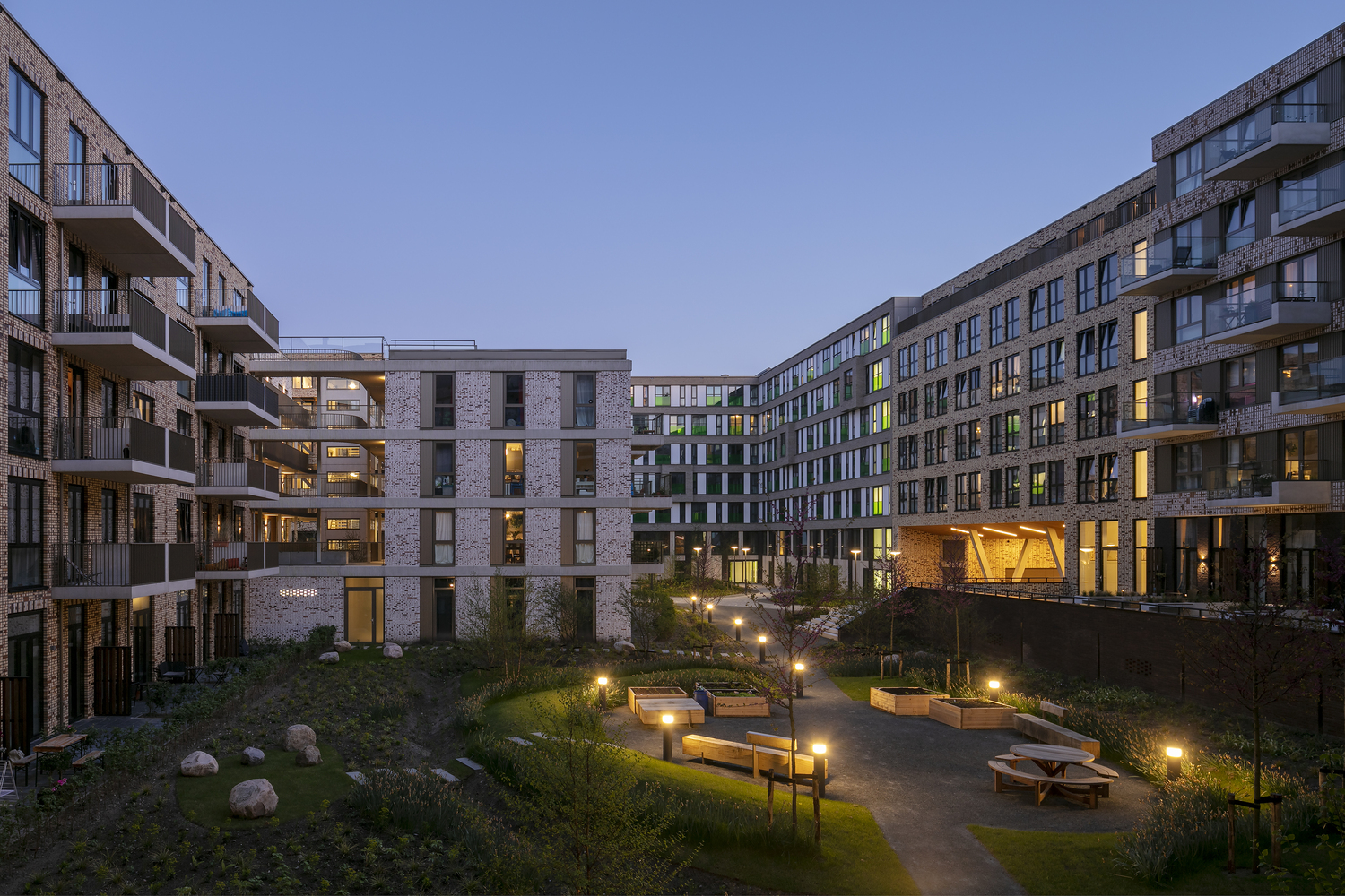 活力校园|Lieven Zuidblok 公寓丨Bureau B+B-26