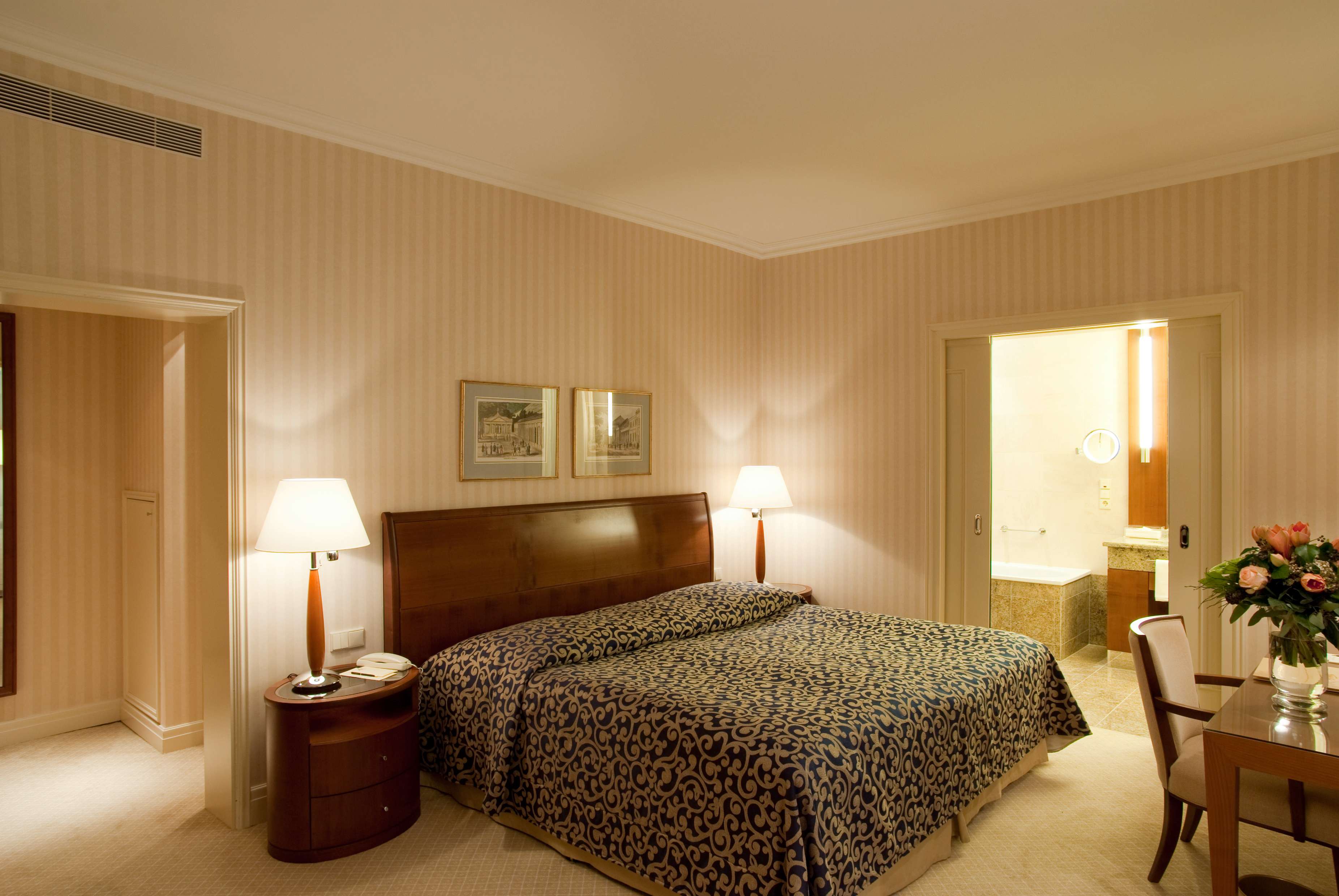 德国威斯巴登纳索尔霍夫酒店-55