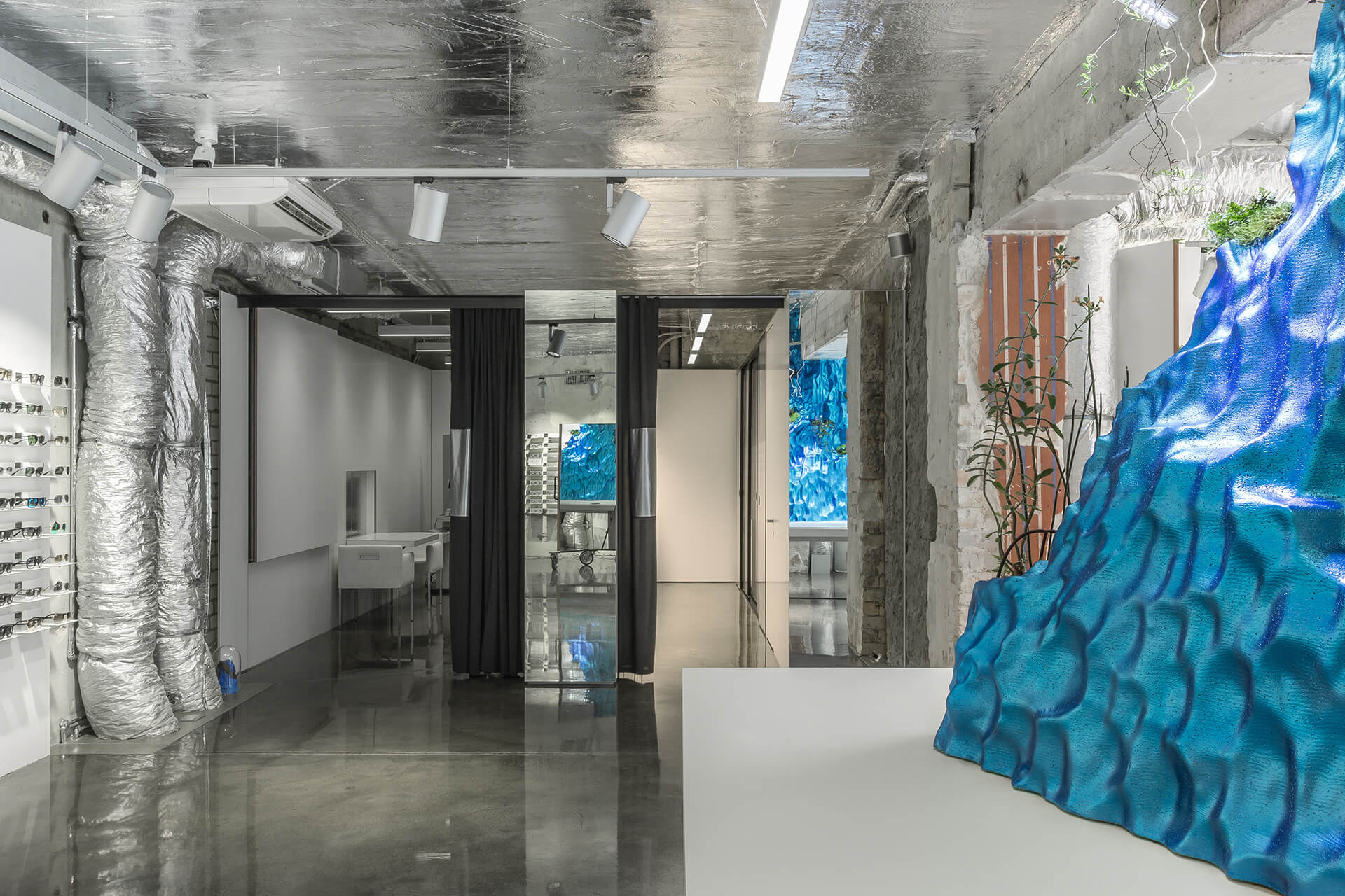 Friends & Frames Vilnius 旗舰店-14