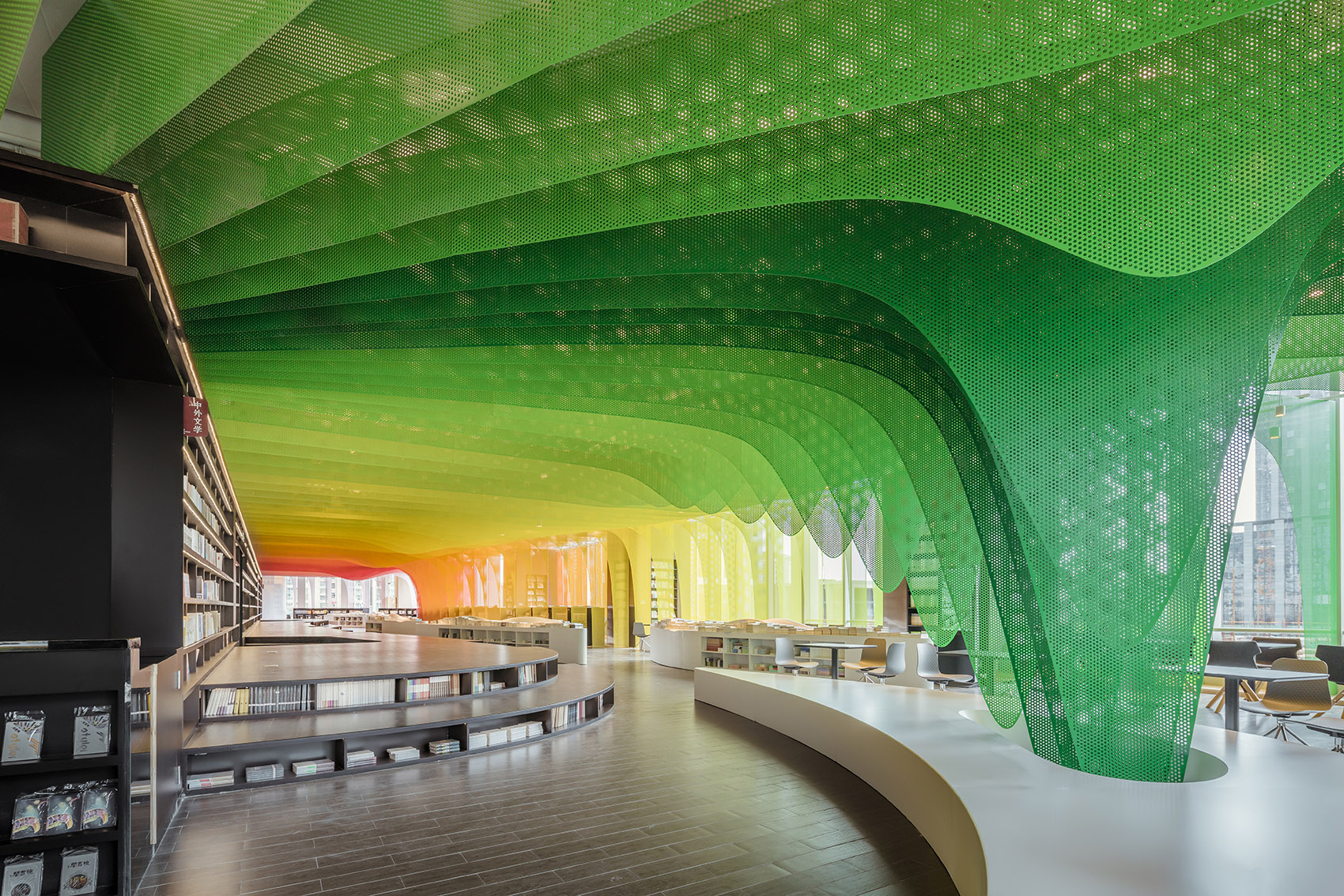 金属彩虹里的书店——苏州钟书阁 / 俞挺-Wutopia Lab-40