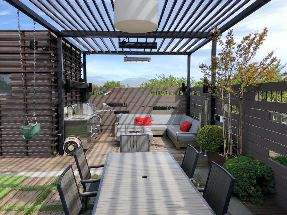 Borough Park Rooftop & Pool-14