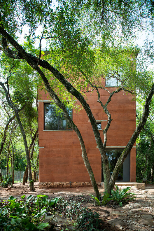 森林之宅丨巴拉圭丨José Cubilla-5