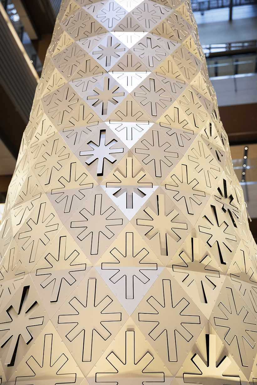 Christmas tree - nendo-5