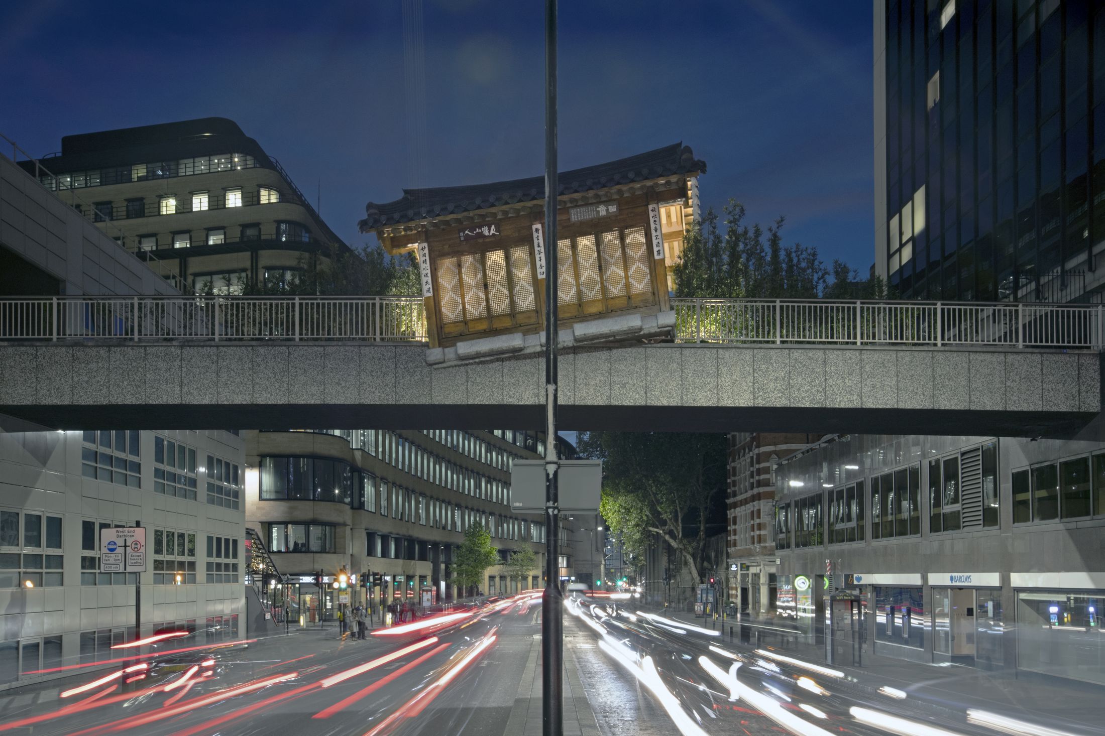 城市中的雕塑-11