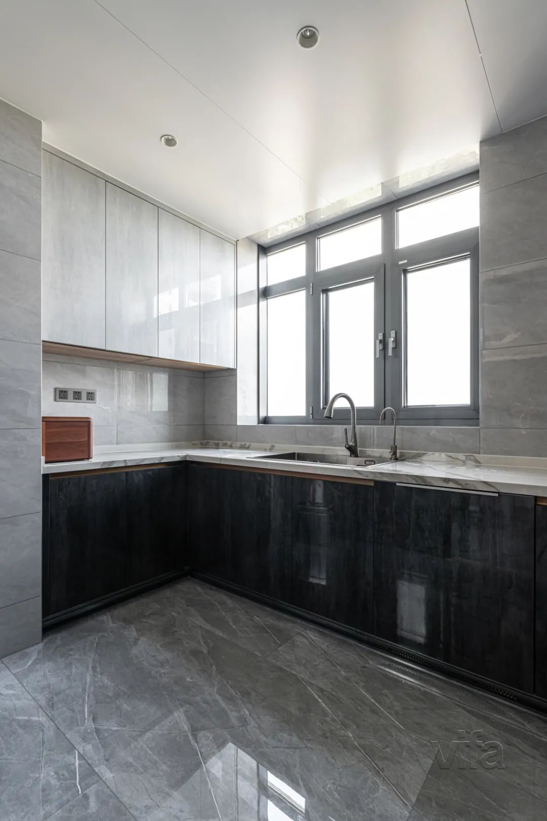 扬子华都现代轻奢风设计丨江阴朗格装饰-36