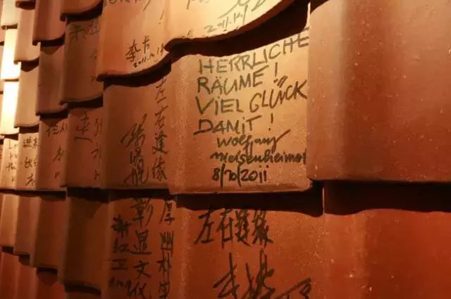 这家老厂房改建、42万块砖砌成的民宿惊艳了所有人-88